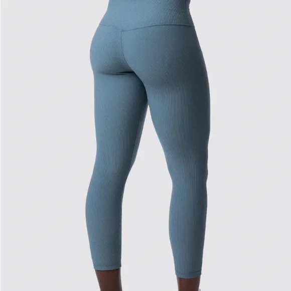 Born Primitive Leggings with tags - Picture 6 of 6